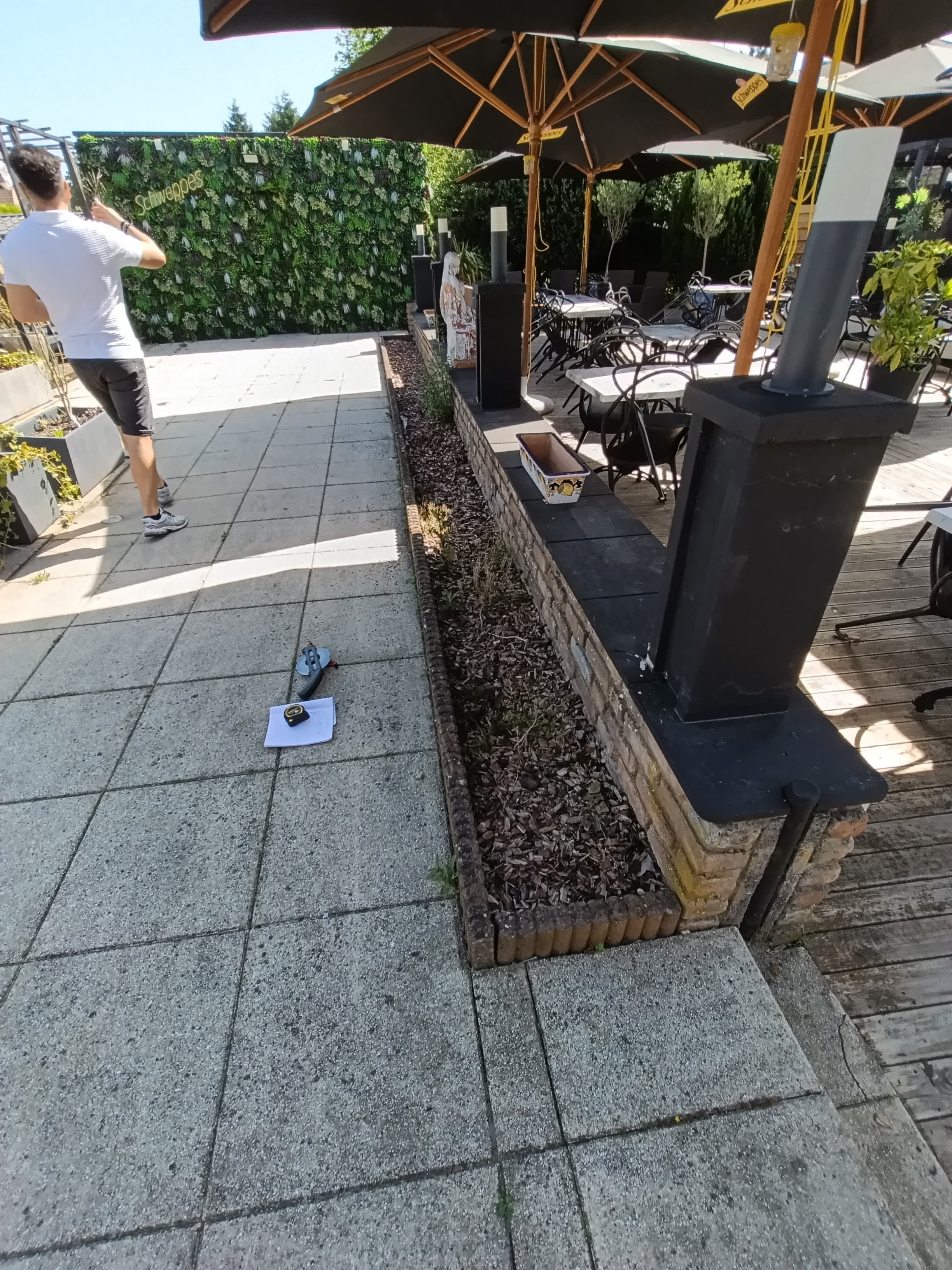 Parterre en travaux avant plantation de vivaces